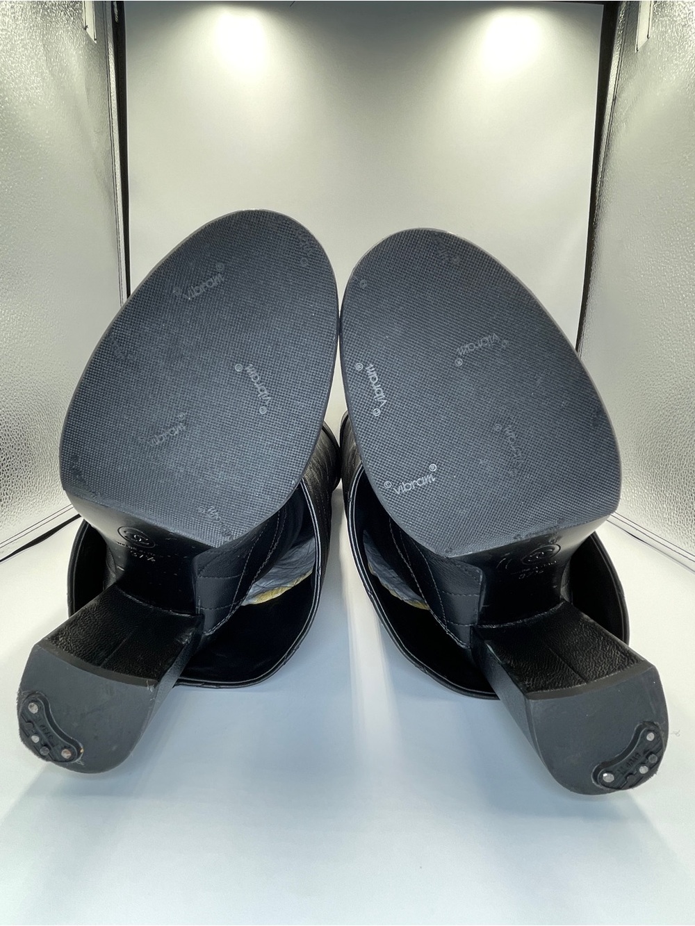 Rare Runway Chanel Black Quilted Knee-High Women's Leather Boots - Picture 11 of 13